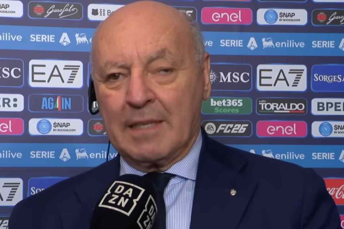 Beppe Marotta durante un'intervista