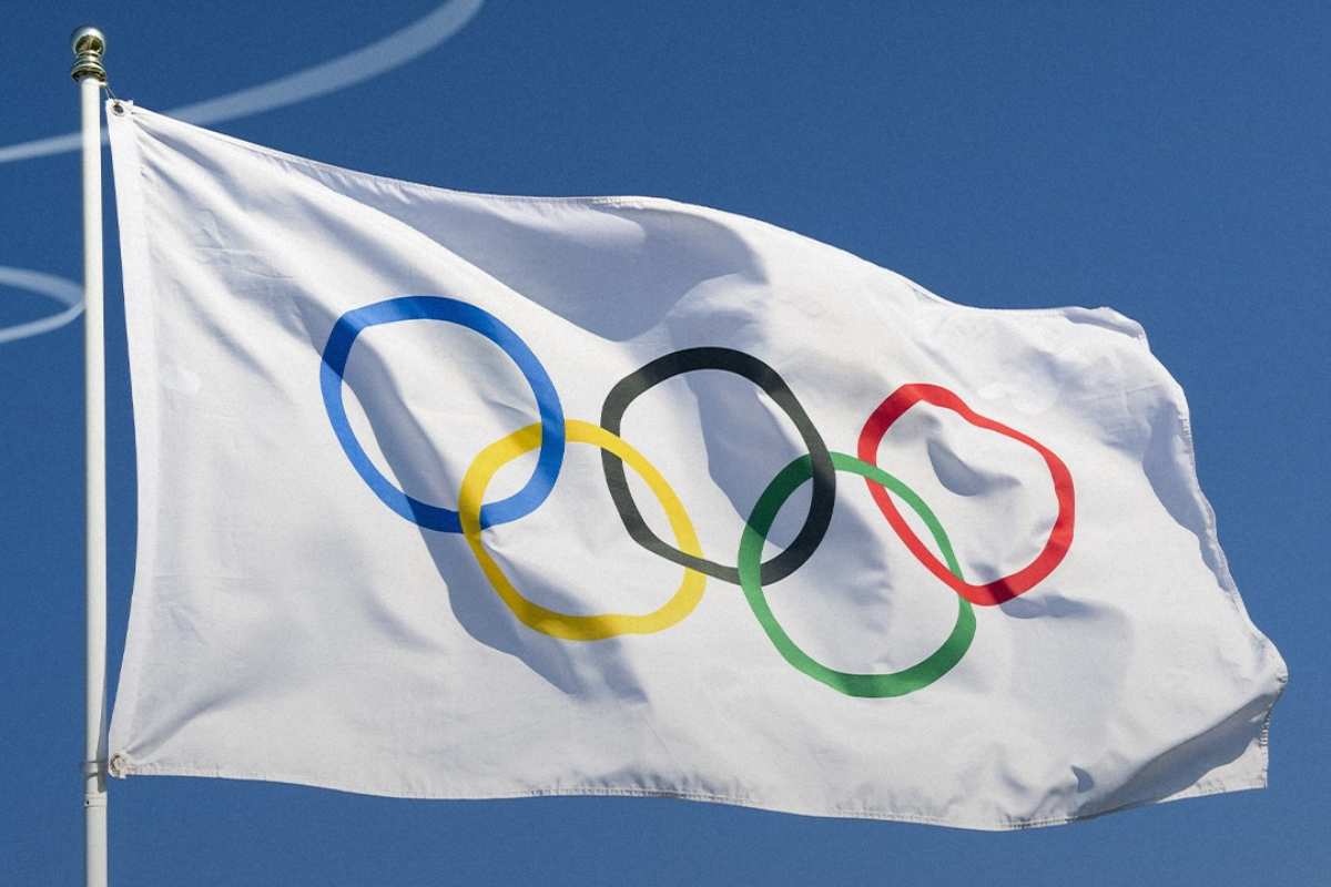 Olimpiadi 2026 rinviato il debutto